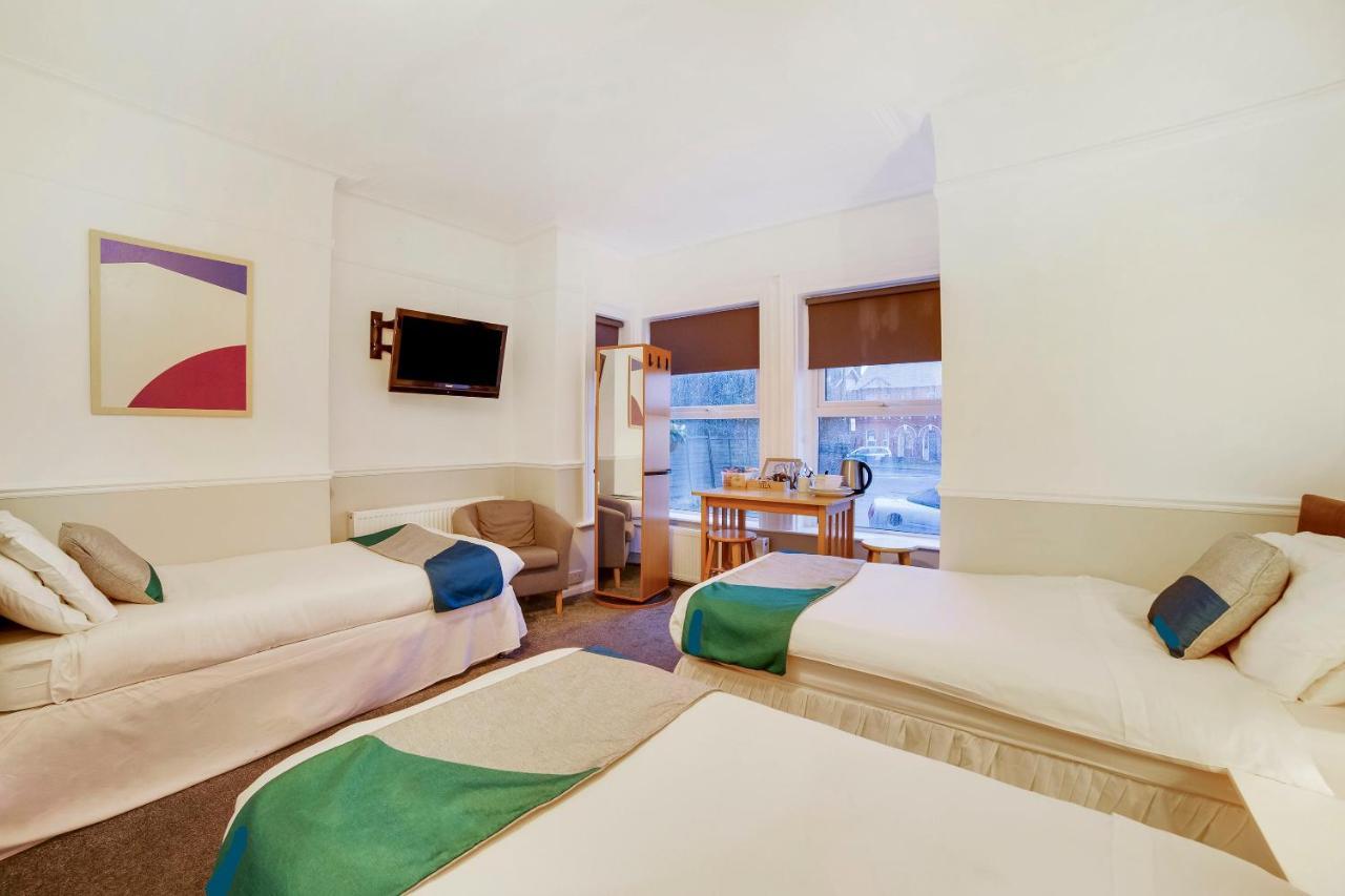 Airport Lodge Фарнборо Екстер'єр фото